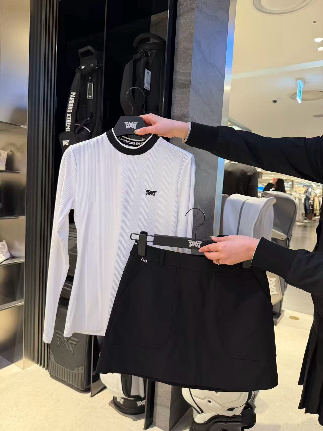 PXG 26 S/S 여성 하프넥 긴팔 티셔츠