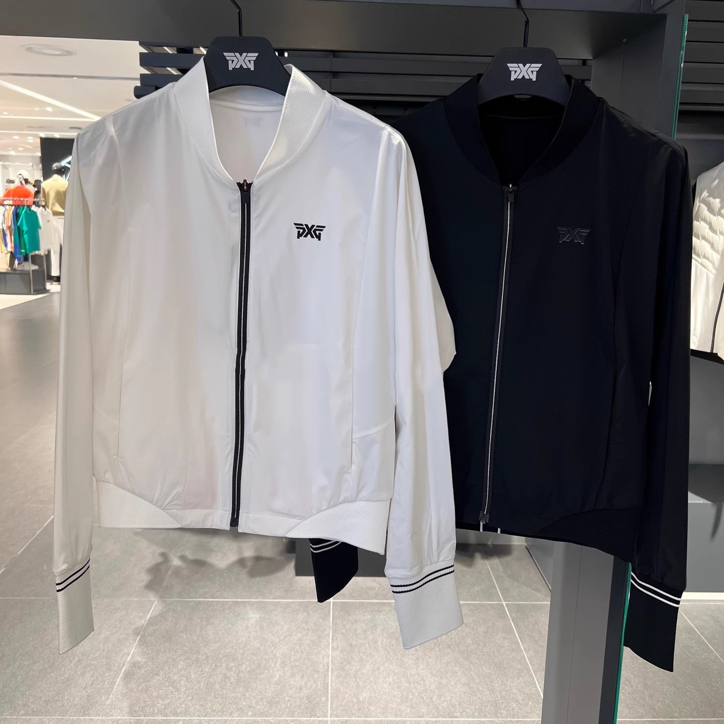 PXG 26 F/W 여성 바람막이