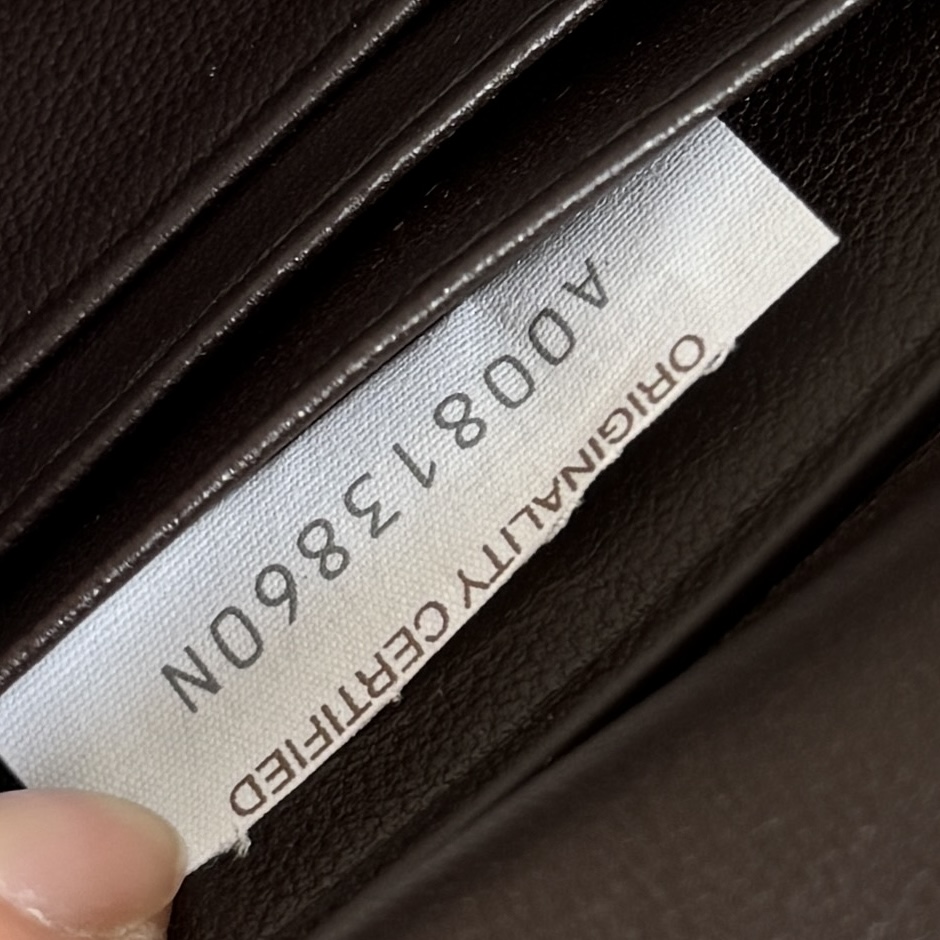 보테가 베네타 안디아모 클러치 신상