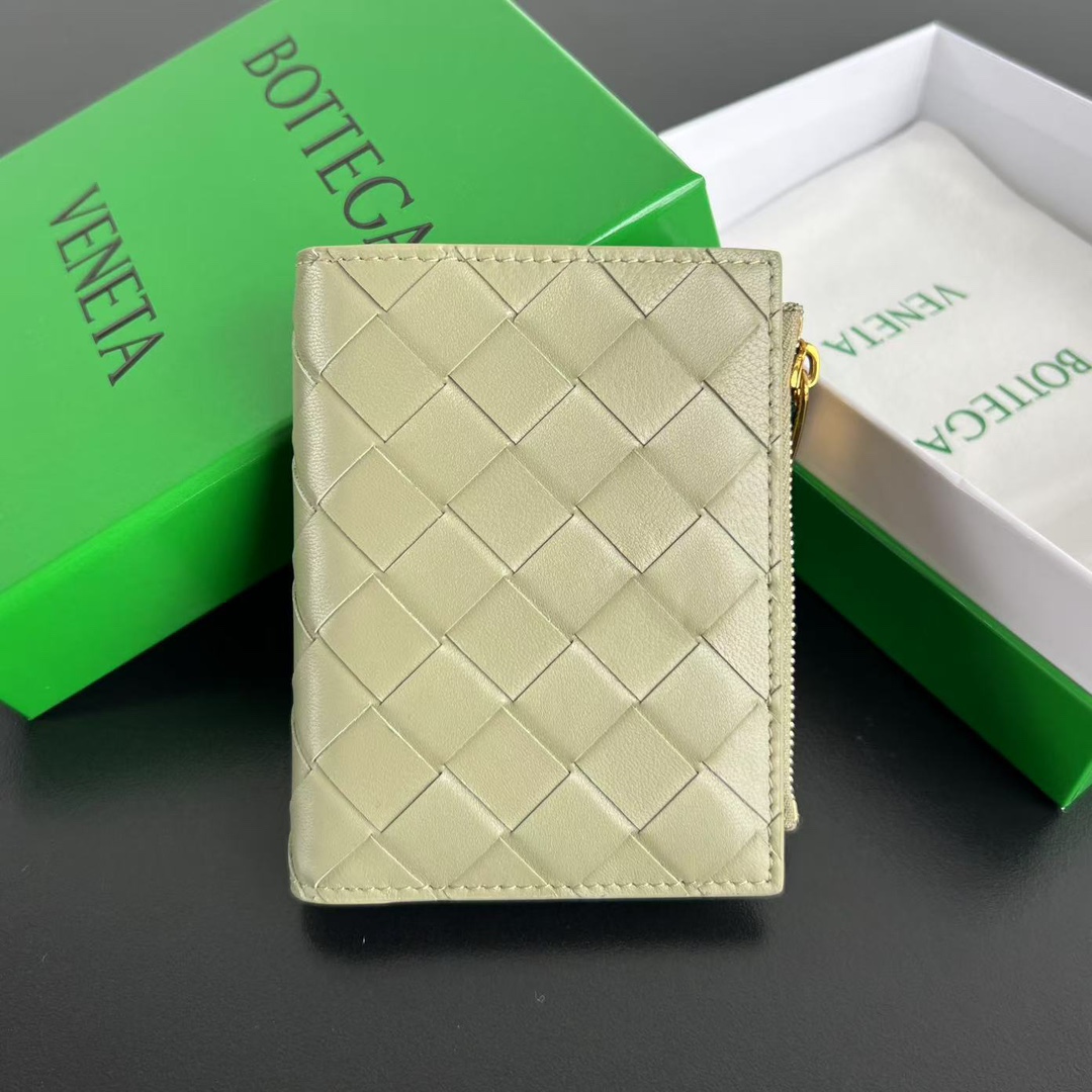 보테가 베네타 인트레치아토 위빙 반지갑