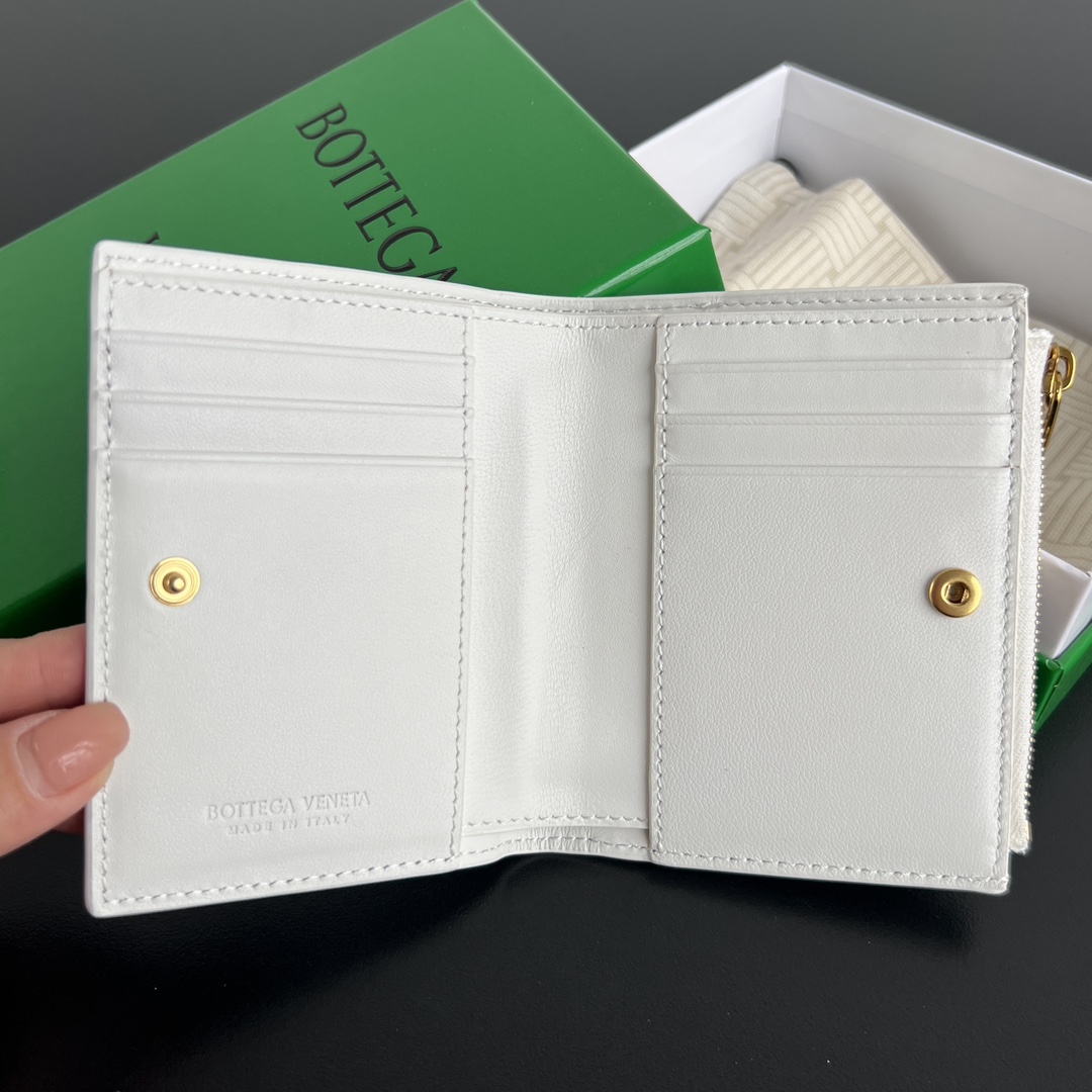 보테가 베네타 발렌타인데이 한정 지갑