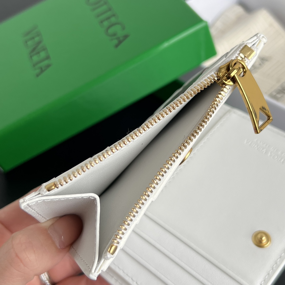 보테가 베네타 발렌타인데이 한정 지갑