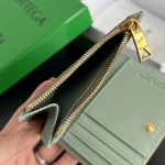 보테가 베네타 인트레치아토 위빙 반지갑