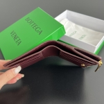 보테가 베네타 인트레치아토 위빙 반지갑